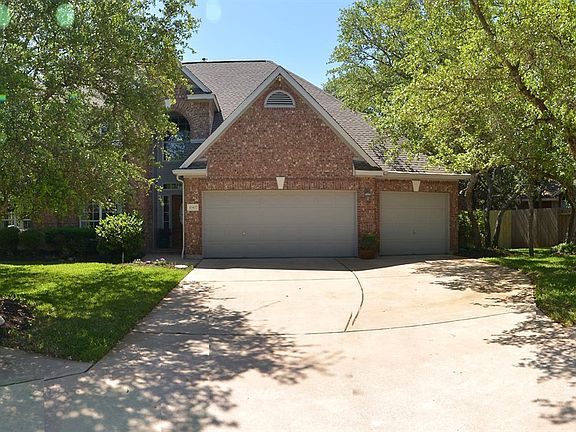 2nd image of 10407 Ember Glen Dr