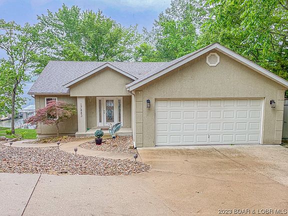 3rd image of 17883 Sheldon Pt