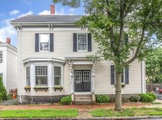 9 Dearborn St, Salem, MA 01970