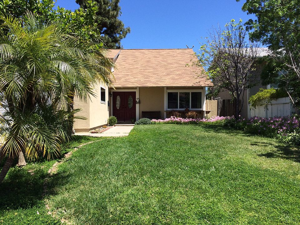 2nd image of 15135 Calle Juanito