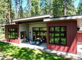 25 Deer Run Loop Rd, Mazama, WA 98833