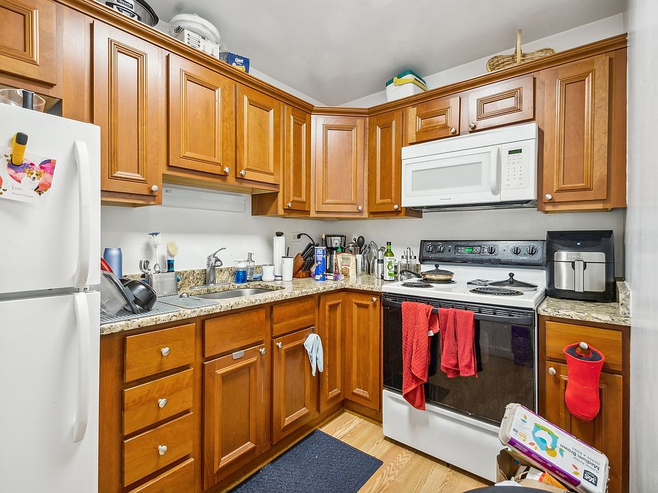 720 W Gordon Terrace Apartments Chicago, IL Zillow