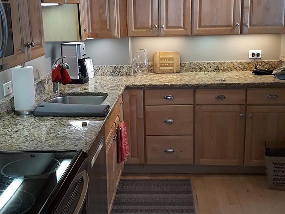 5th image of 4250 N Marine Dr APT 1011
