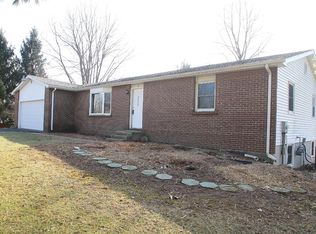 6 Stoner Dr, Valparaiso, IN 46385