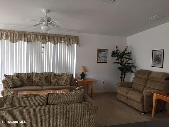 5th image of 1052 Thrush Cir