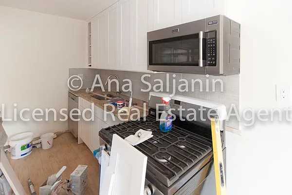Rented by Citi Zone Realty | media 17