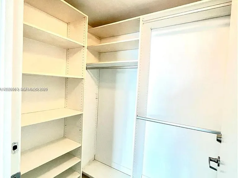 92 SW 3rd St #4111 — Photo 23