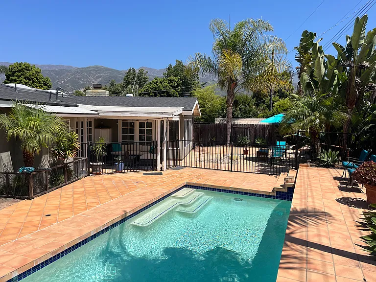 1476 Namouna St — Photo 20