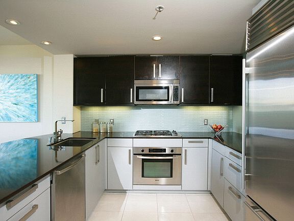 3rd image of 555 4th St Unit 831