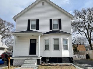 73 Ash St, Lincoln, RI 02865