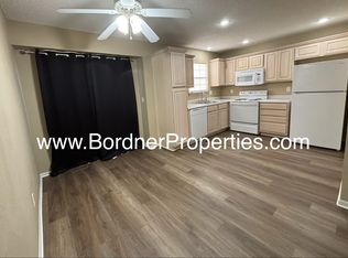 309 Lexington Rd #C, Pleasant Hill, MO 64080