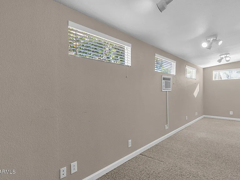 4307 E Karen Dr — Photo 29