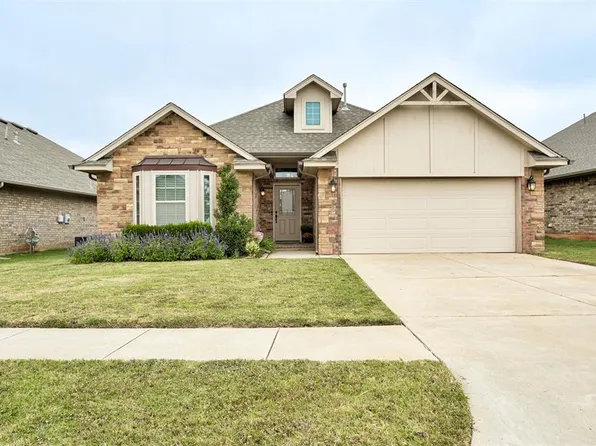 3329 NW 162nd St, Edmond, OK 73013