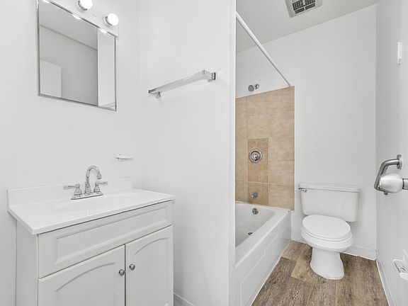 3rd image of 1426 S Cicero Ave #301