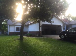 9124 N Park Ave, Indianapolis, IN 46240