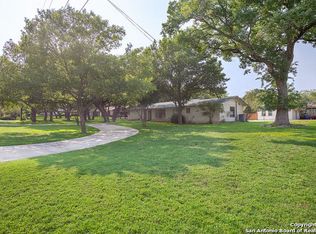 6341 Mondean St, San Antonio, TX 78240