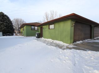 1324 35th Ave S, Moorhead, MN 56560