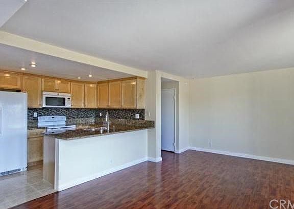 2nd image of 7213 Apricot Dr #7213
