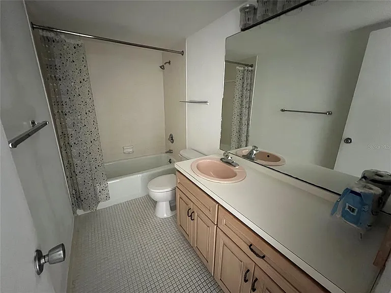2616 Cove Cay Dr #701 — Photo 8