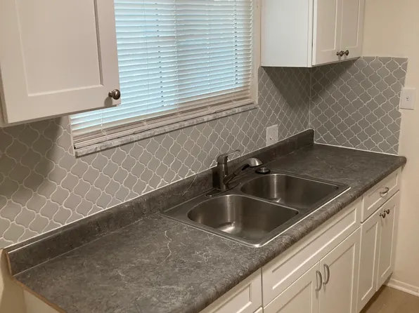 908 Carson St, Barstow, CA 92311