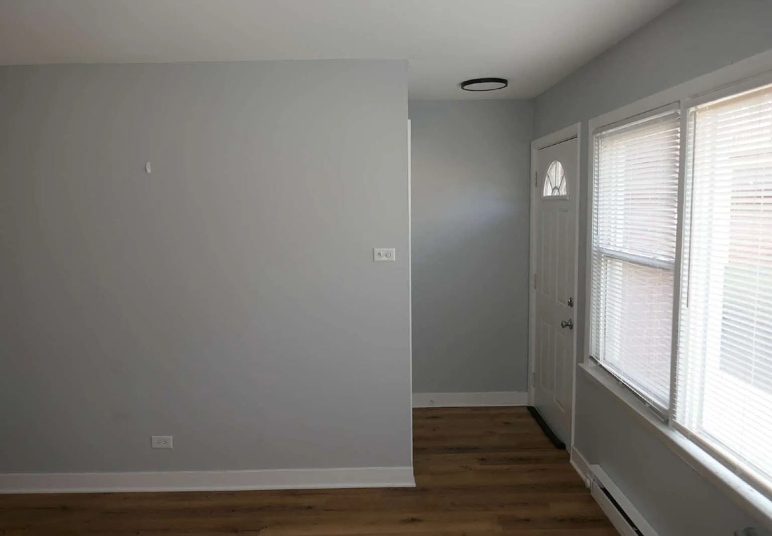 1 bed, 1.0 bath, $1,350 — Photo 3