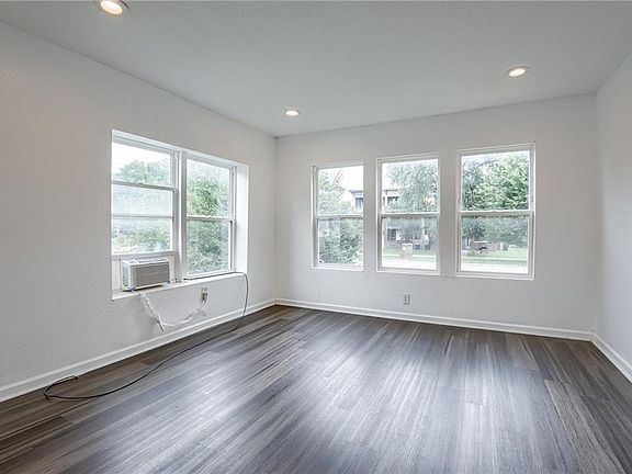 4th image of 2704 Benton Blvd