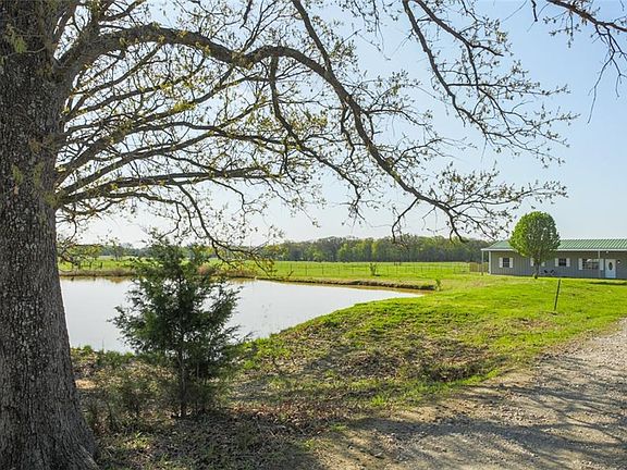 2nd image of 3171 Vz County Road 2120