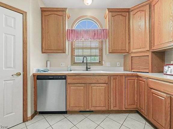 4th image of 1149 Terraho Dr
