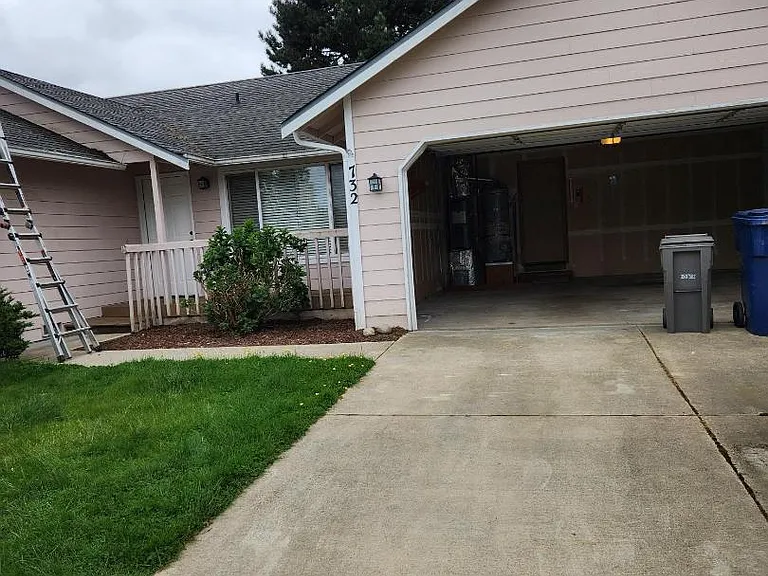 732 146th Pl SW — Photo 1