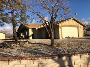 21271 Lipian Ct, Apple Valley, CA 92308