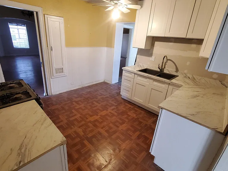 114 Pardo Cir — Photo 6