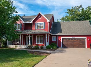 2747 SW Lagito Dr, Topeka, KS 66614