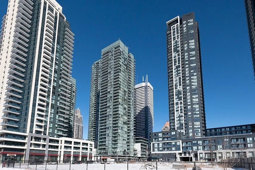 2 bed, $2,800 — Photo 1