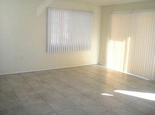 2375 Tahoe Cir APT B, Hemet, CA 92545