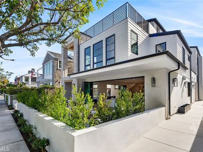 516 Acacia Ave, Corona Del Mar, CA, 92625
