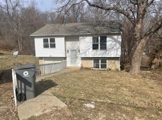 1330 W 15th St, Bloomington, IN 47404