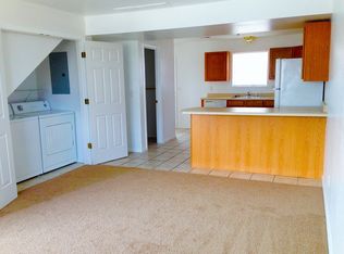 19701 Sackett Ln APT B, Waynesville, MO 65583