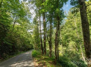 99999 Christian Crk, Swannanoa, NC 28778