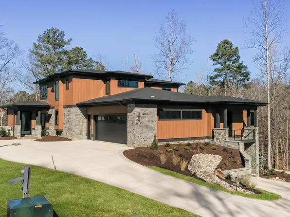 5809 Norwood Ridge Dr, Raleigh, NC 27614