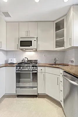 Sold by Halstead Real Estate | media 7