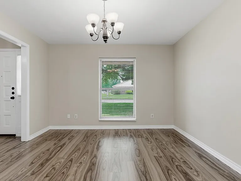 445 Longmeadow St — Photo 8