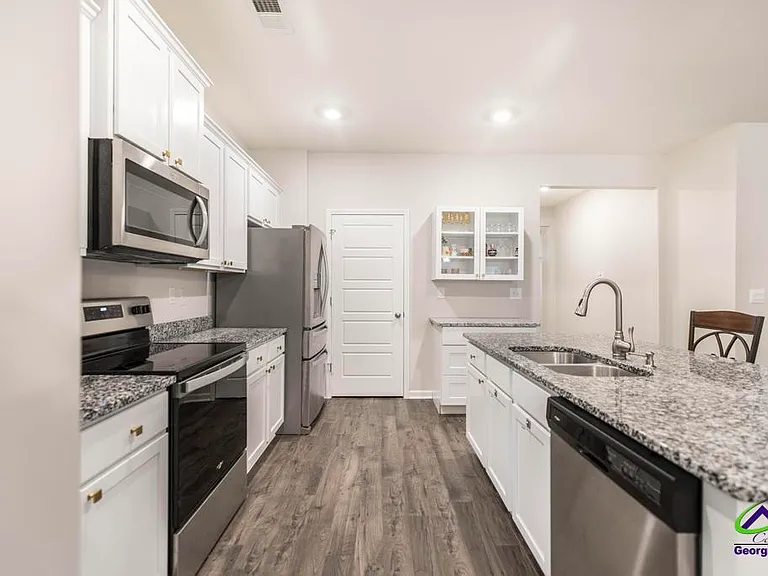 123 Taylor Woods Ct — Photo 14