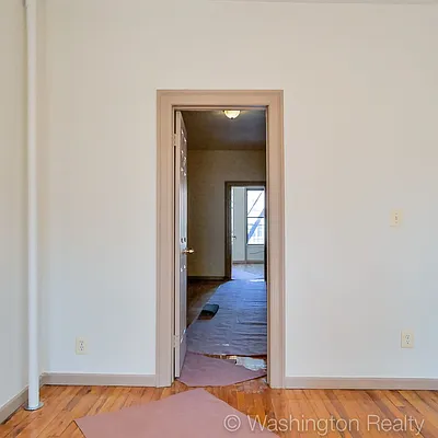 Rented by Washington Realty Corp. | media 16