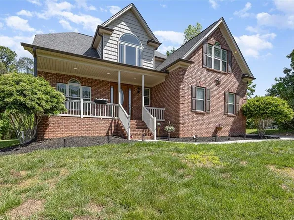 5104 Ivy Trace Ct, Clemmons, NC 27012