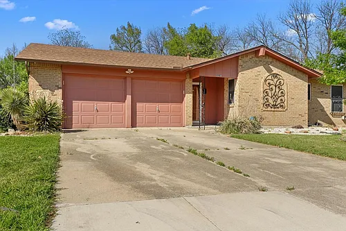 3229 Oak Timber Dr Photo 1