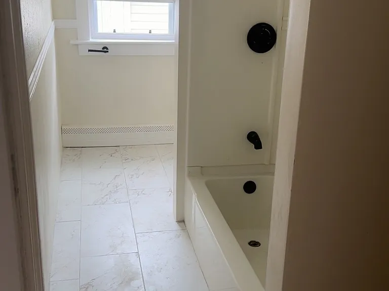 89 Harold St #3 — Photo 6