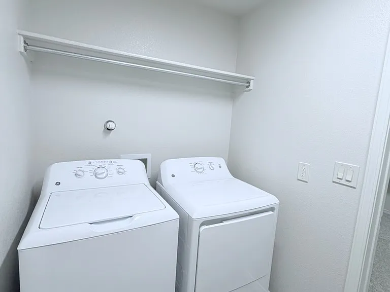 3705 Away Pl — Photo 8
