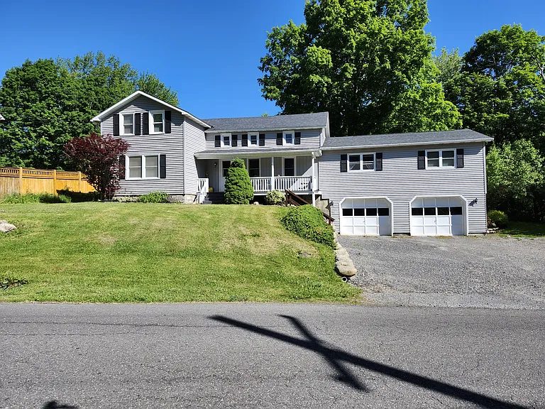 829 Crow Hill Rd — Photo 20