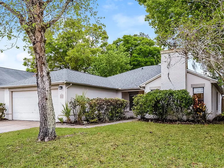 534 S Sundance Dr — Photo 3