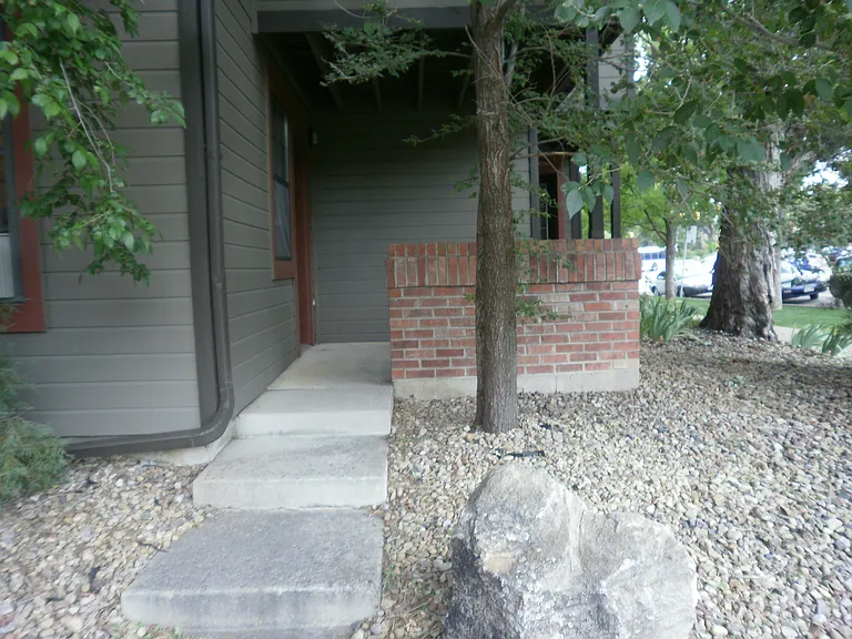 1405 Broadway St #210 — Photo 12